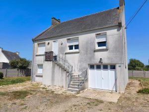 Lire la suite à propos de l’article Changement de gouttières (Maisons traditionnelles et modernes)